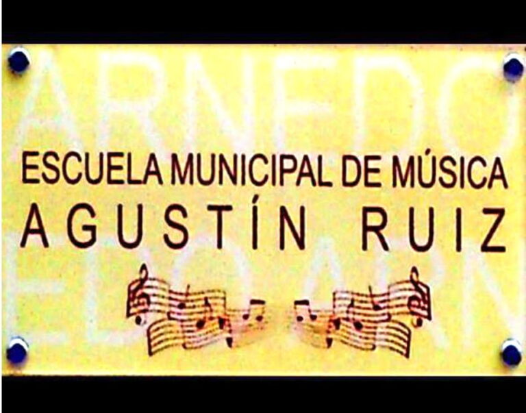 ESCUELA MUSICA BUENA 768x603